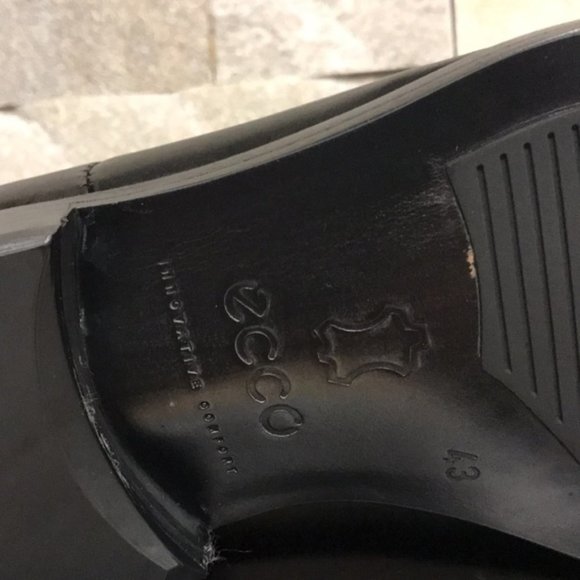 ECCO Vitrus Mondial Men's Shoes - Picture 13 of 16